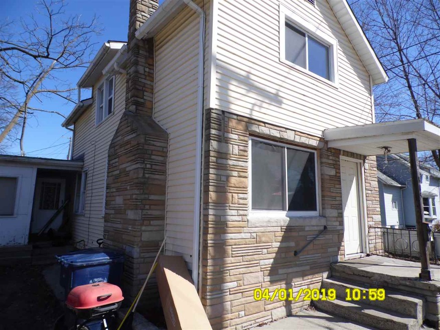 805 9th St, Bay City, MI 48708 - photo 1