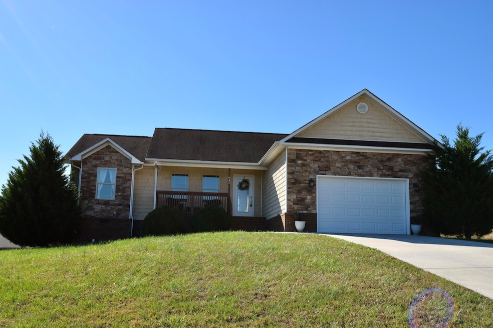 645 Illinois Ave, Dayton, TN 37321 - photo 1
