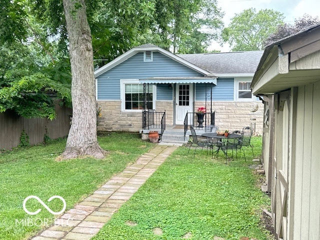 110 S 11th Ave, Beech Grove, IN 46107 - photo 1