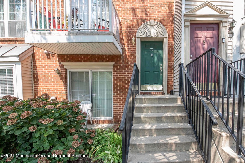 76 Cottonwood St unit 22F, Jersey City, NJ 07305 - photo 1