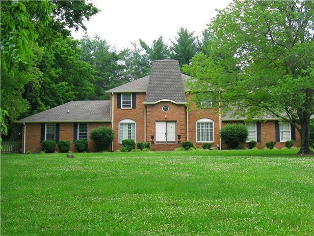 This is a great project home in an amazing neighborhood. Owners have fallen on hard times and need a quick sale - Hence the price. Exterior is all brick and has no issues. Interior needs paint, carpet, new kitchen and possibly bath remodel.