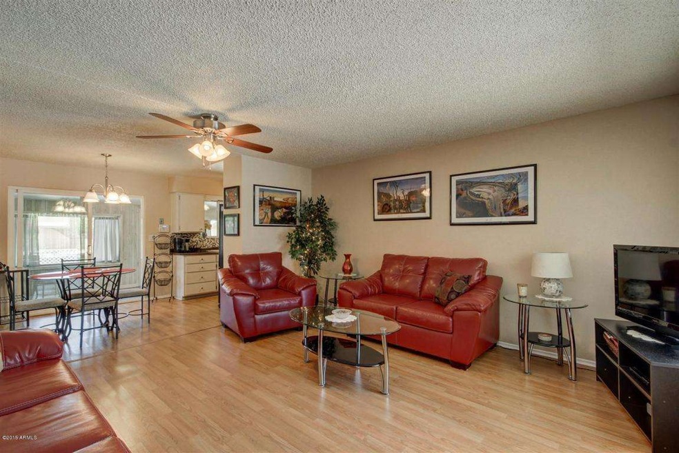 Livingroom 6 (12)