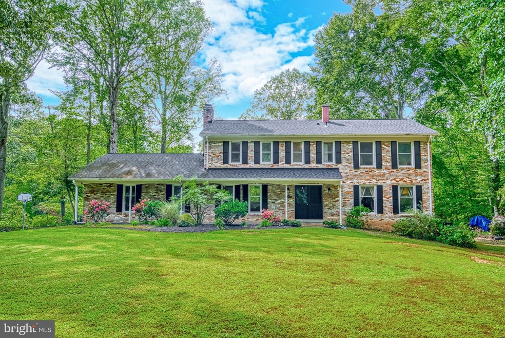 8119 Blandsford Dr, Manassas, VA 20111 - photo 1