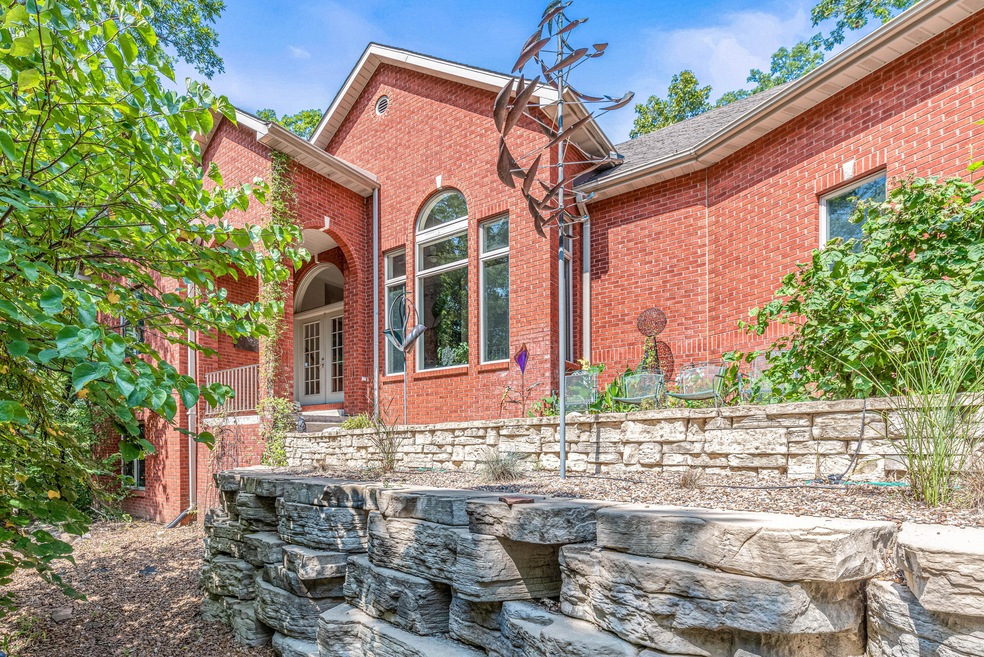 8000 Turtle Creek (89)