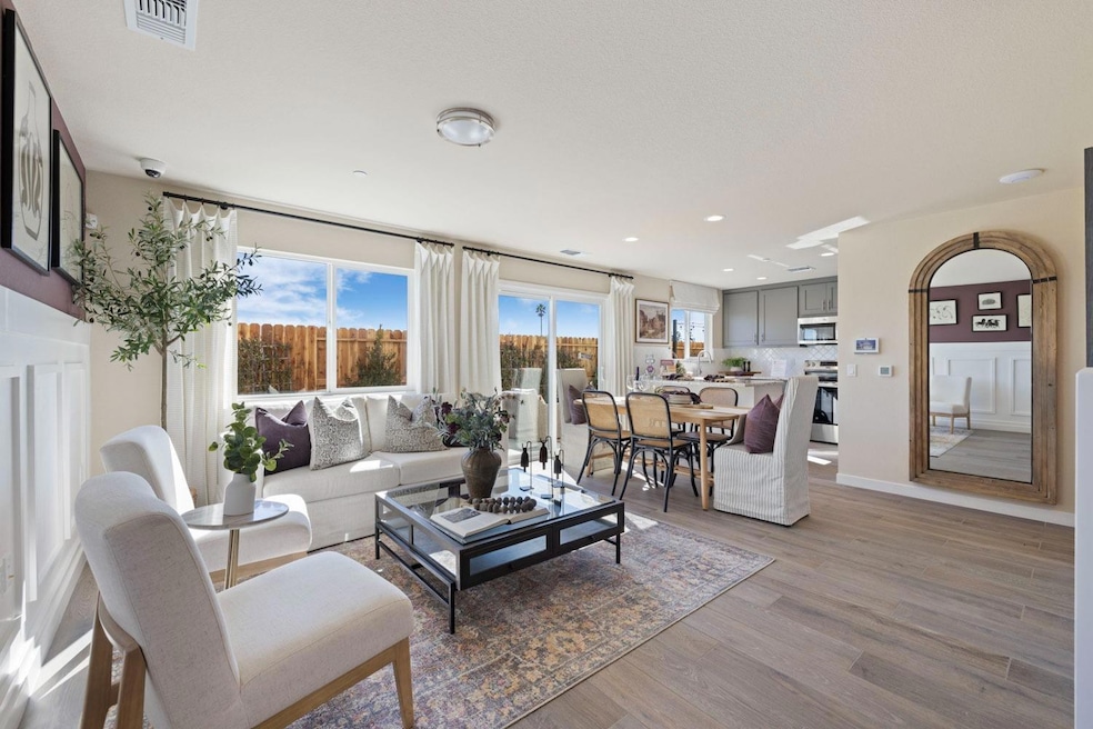 Sold $445,000 • Co-Listing Agent