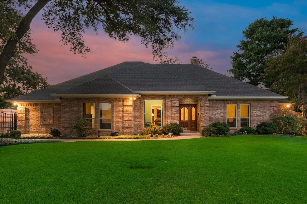 1801 Glenbrook Ct, Bedford, TX 76021 - photo 1