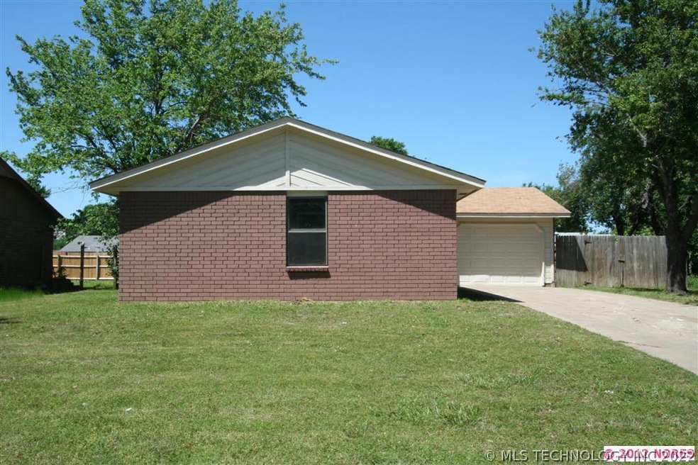 14420 S Oak Ct, Glenpool, OK 74033 - photo 1