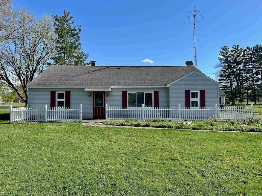 1153 W Rowland St, Flint, MI 48507 - photo 1