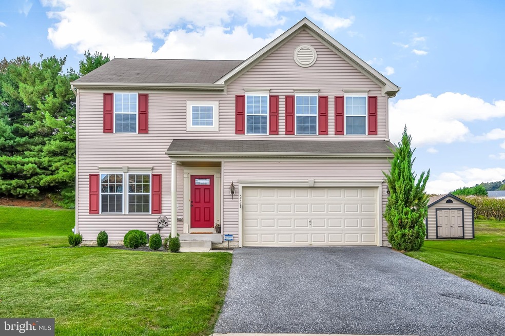 2761 Quantim Ct, Manchester, MD 21102 - photo 1