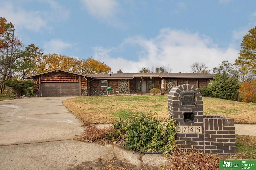 5745 Tucker Cir, Omaha, NE 68152 - photo 1