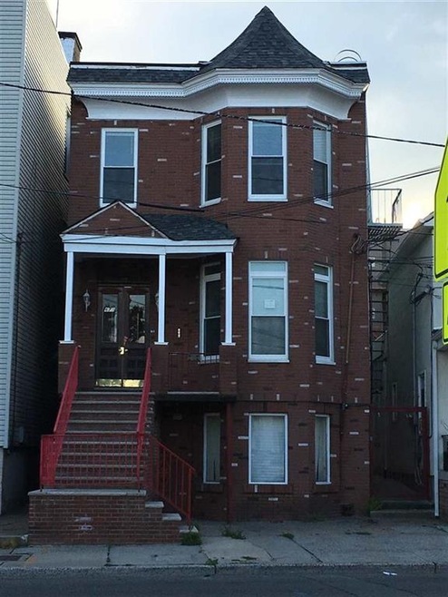 673 Summit Ave unit 2 (2F), Jersey City, NJ 07306 - photo 1