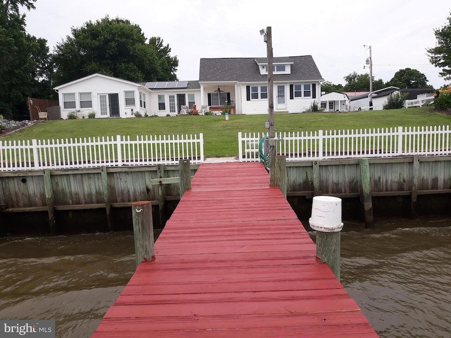 17478 Rock Point Rd, Newburg, MD 20664 - photo 1