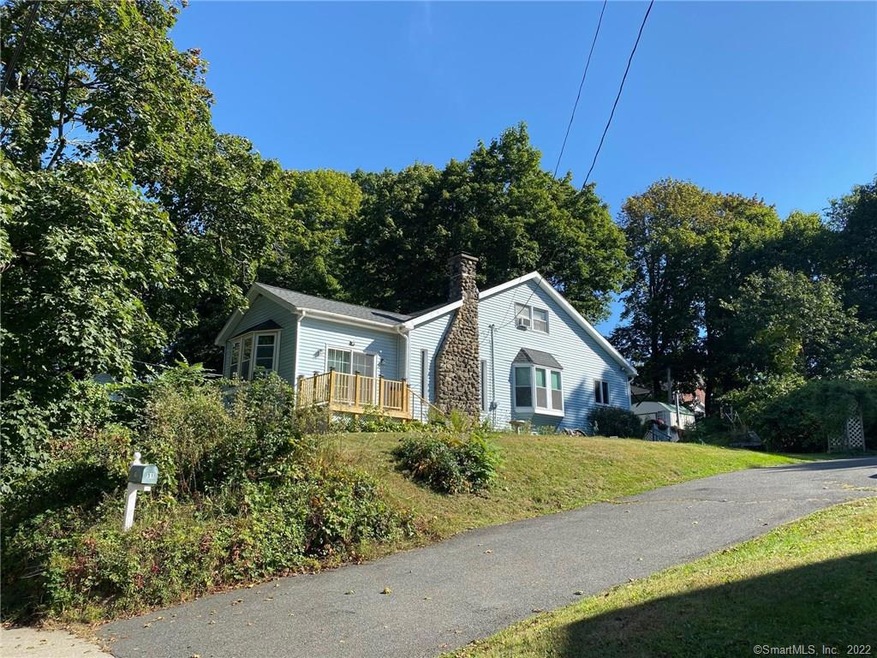 31 Bonair Ave, Waterbury, CT 06710 - photo 1