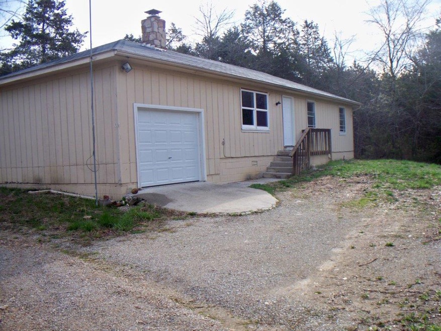 Home For Sale Branson MO .94 acre