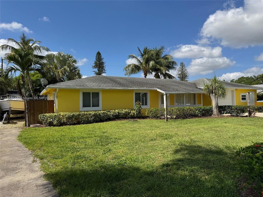 3170 Buccaneer Rd, Lake Worth, FL 33462 - photo 1