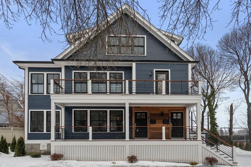 148 Kent St unit 1, Brookline, MA 02446 - photo 1