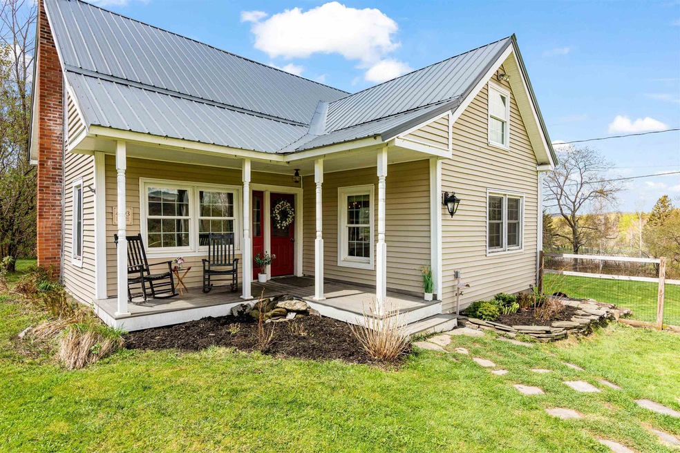 4893 Stage Rd, Jericho, VT 05465 - photo 1