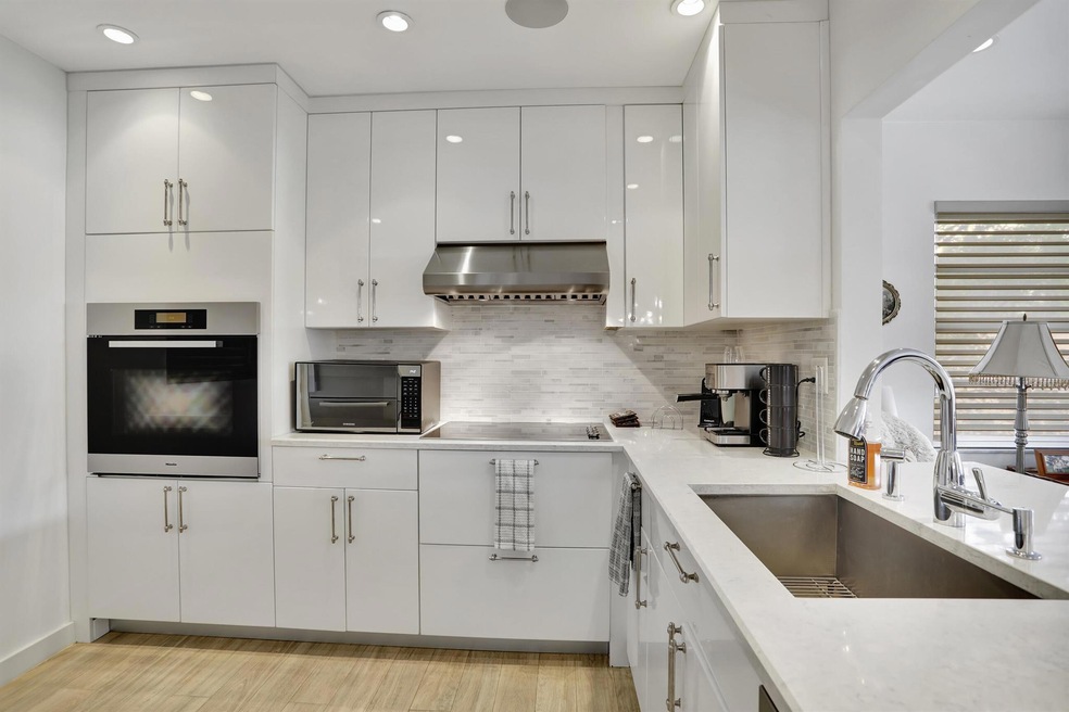 3951 NE 19th Rd unit 1705, Pompano Beach, FL 33064 - photo 1