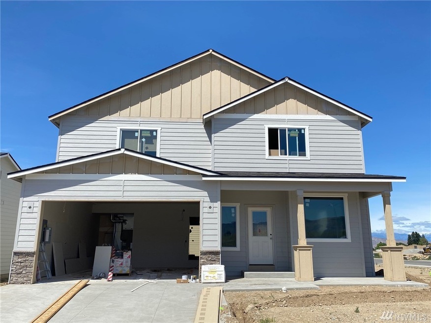 130 S Mystical Ave, East Wenatchee, WA 98802 - photo 1