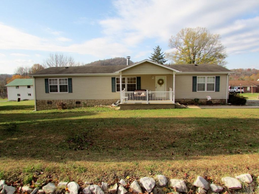 338 E 5th Ave, Watauga, TN 37694 - photo 1