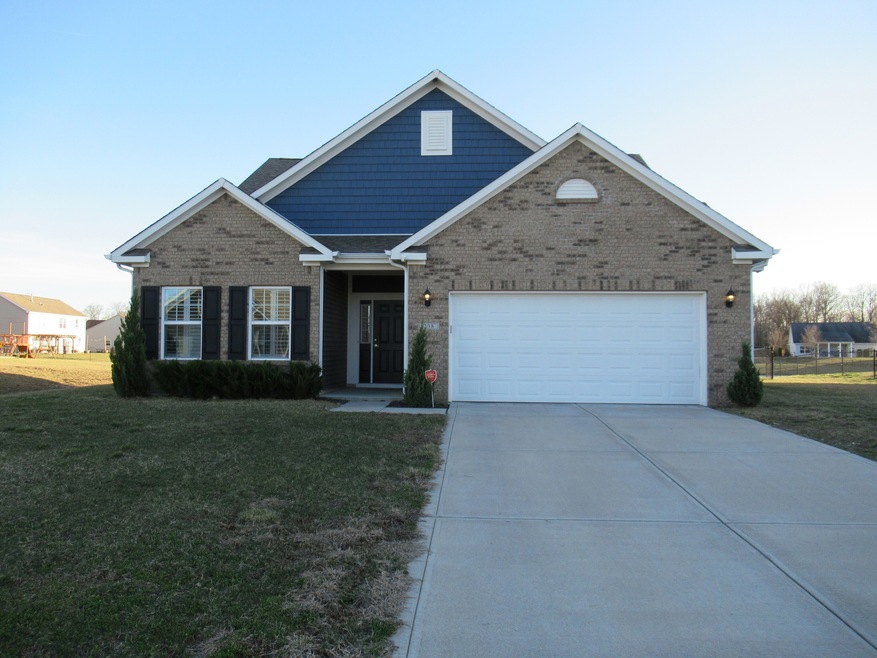 238 Larimar Dr, Whiteland, IN 46184 - photo 1