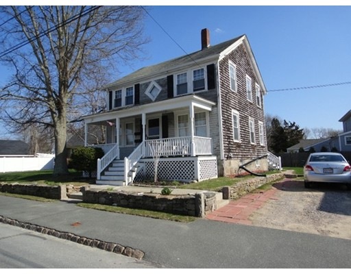 89 Spring St, Fairhaven, MA 02719 - photo 1