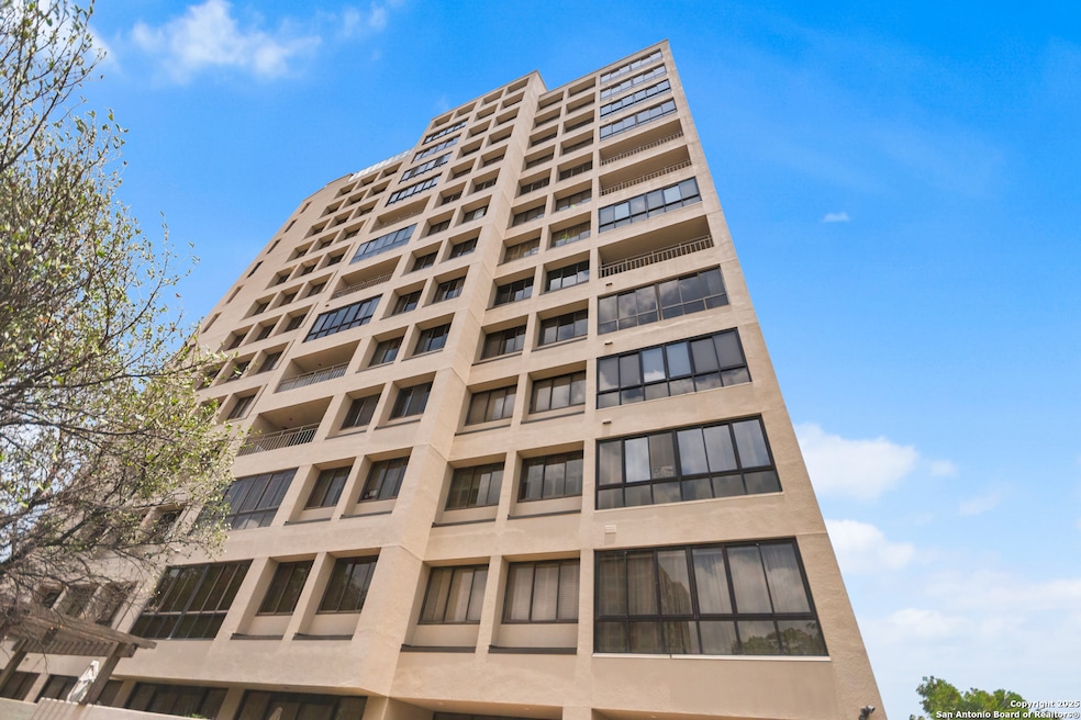 4001 N New Braunfels Ave unit 804-A, San Antonio, TX 78209 - photo 1