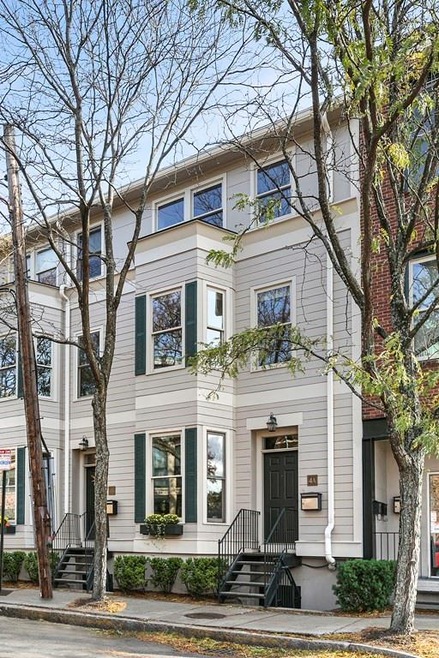 4 Russell St unit A, Cambridge, MA 02140 - photo 1