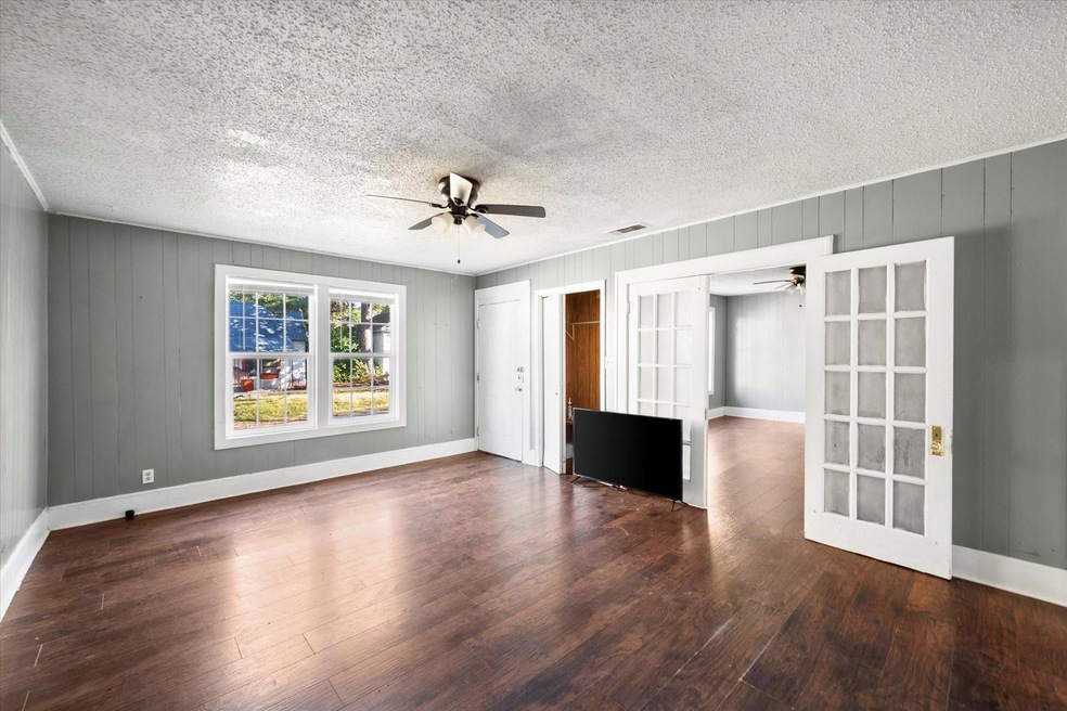 Pending $89,000 • Co-Listing Agent