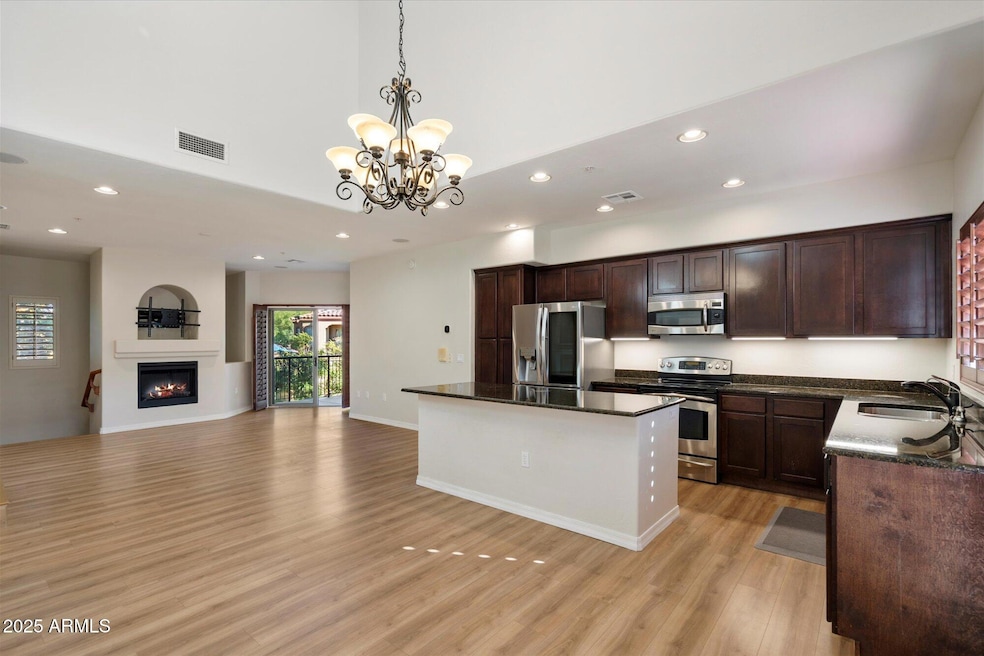 3935 E Rough Rider Rd unit 1034, Phoenix, AZ 85050 - photo 1