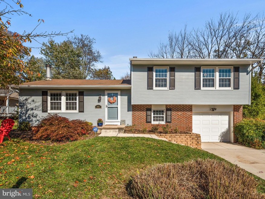 8332 Tally Ho Rd, Lutherville Timonium, MD 21093 - photo 1