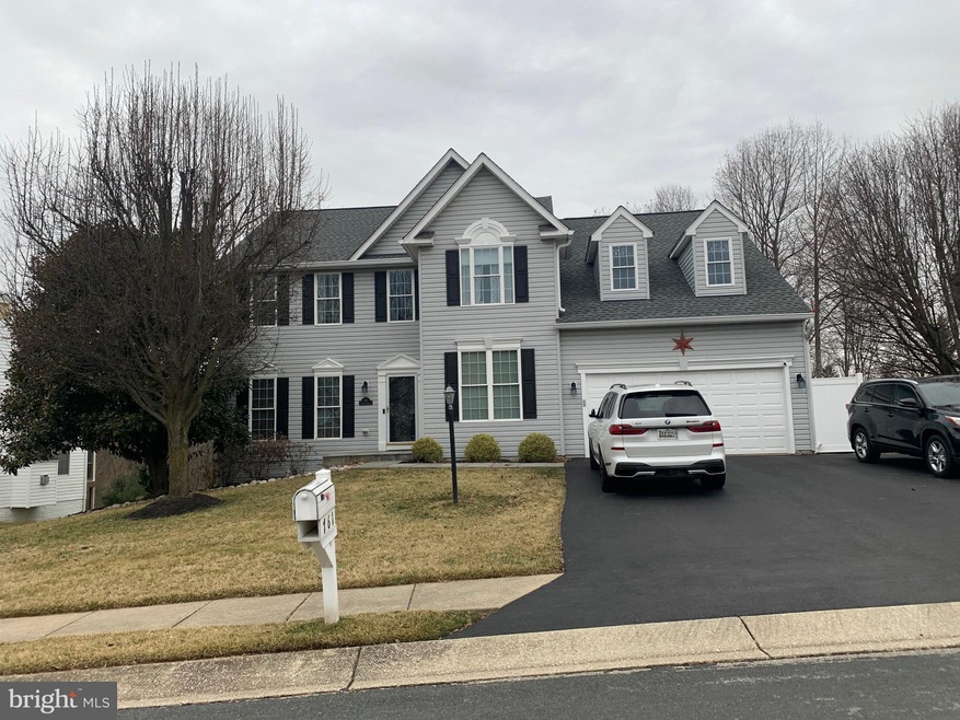 761 Sussex Ct, Sykesville, MD 21784 - photo 1