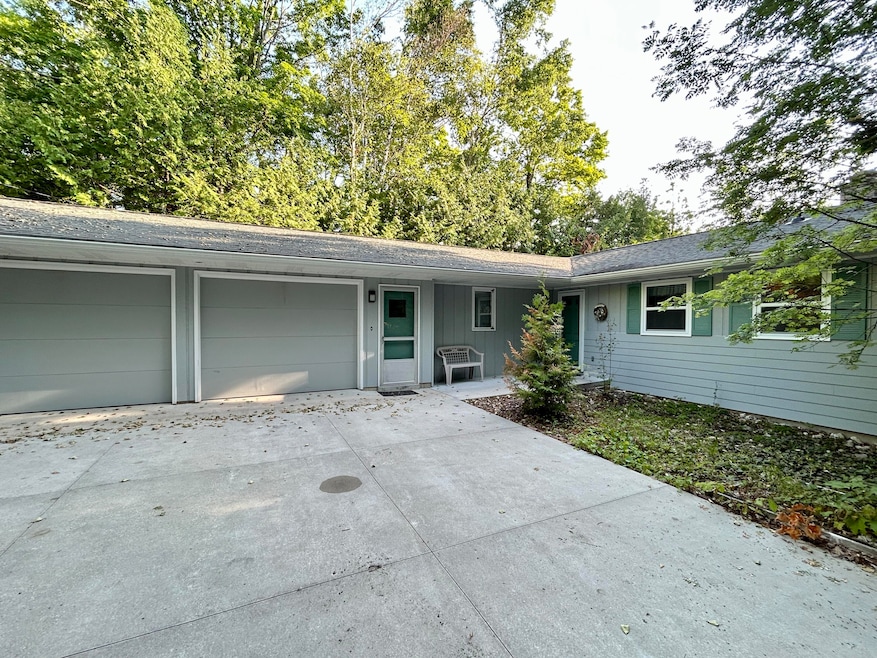 Under Contract $499,950