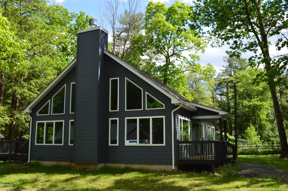 142 Lower Middle Creek Rd, Kunkletown, PA 18058 - photo 1