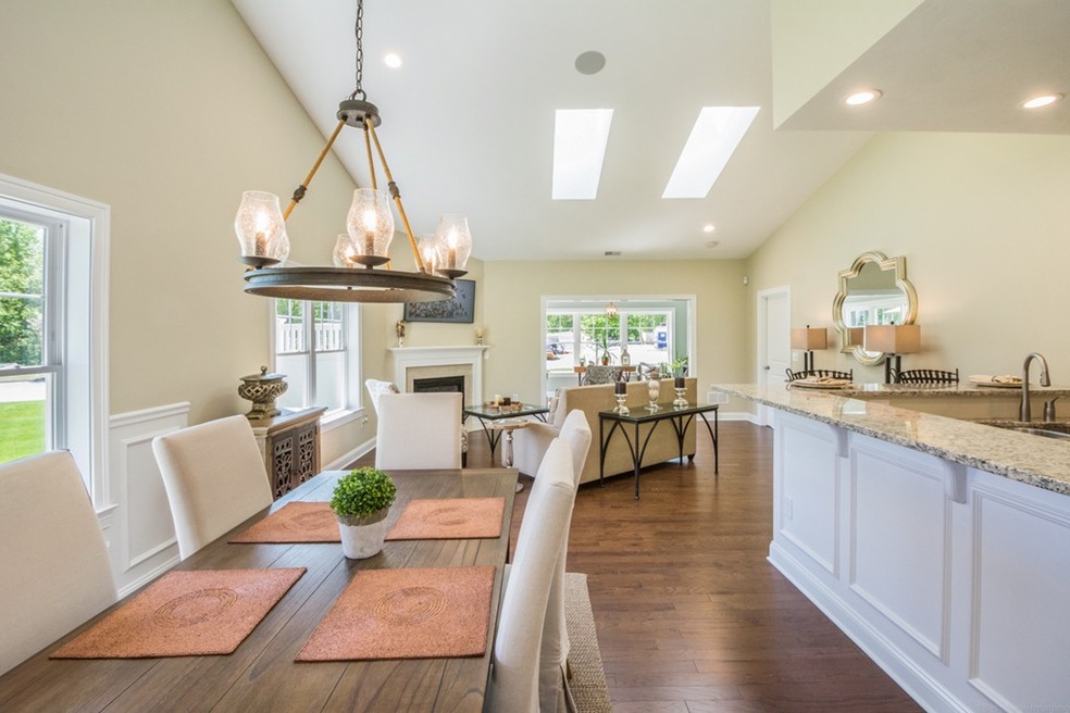 120 Rogerson Crossing unit 60, Uxbridge, MA 01569 - photo 1