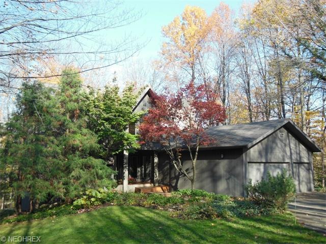 Welcome to 12127 Sperry Road, Chesterland .... Jus