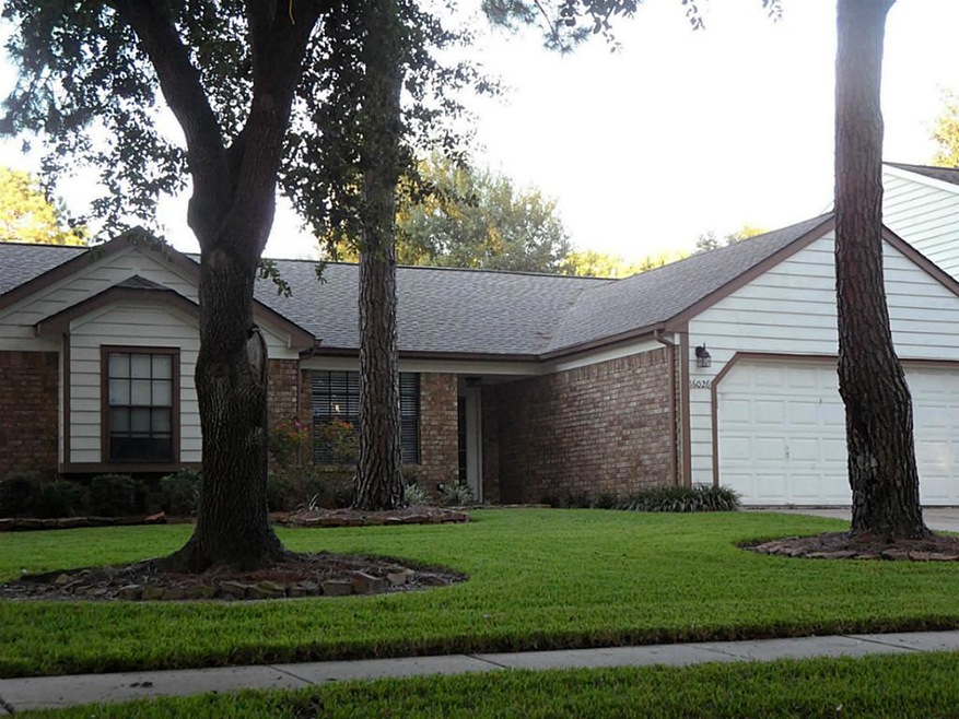 16026 Pinyon Creek Dr, Houston, TX 77095 - photo 1