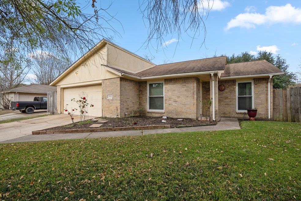 7862 Battlepine Dr, Houston, TX 77040 - photo 1