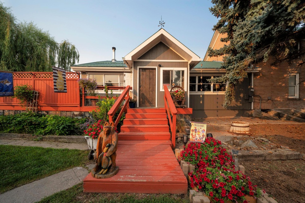 758 Conrad Dr, Kalispell, MT 59901 - photo 1