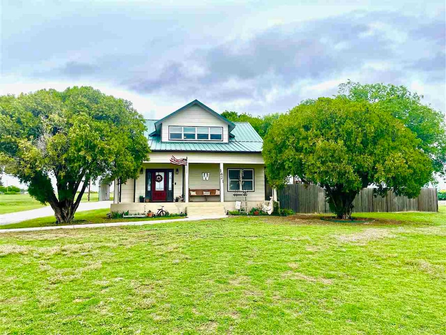 Pending $387,900