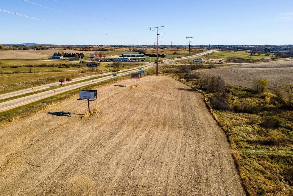 Lt1 Hwy 18, Dodgeville, WI 53533 - photo 1