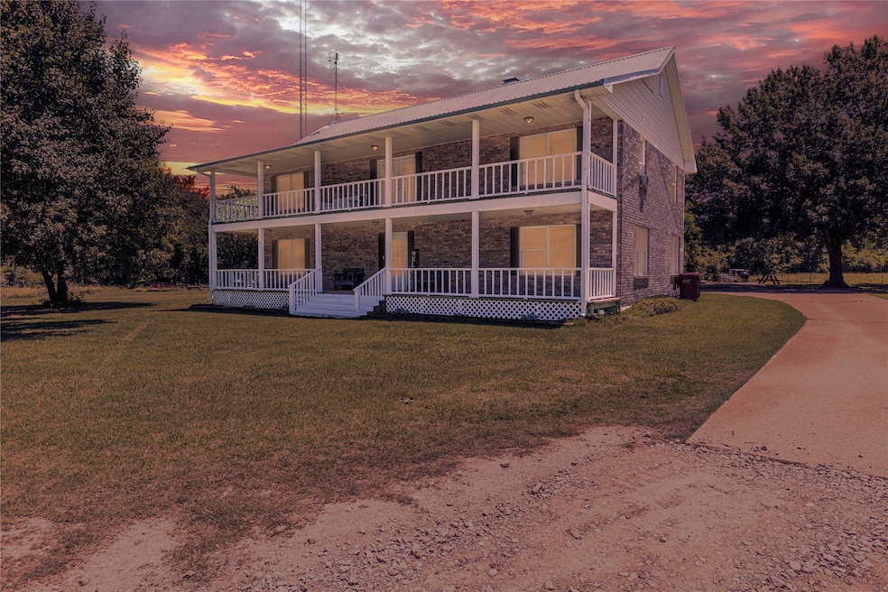 For Sale $563,999 • Co-Listing Agent