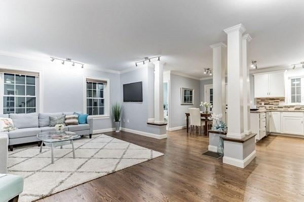 67 Hillcrest Rd, Waltham, MA 02451 - photo 1