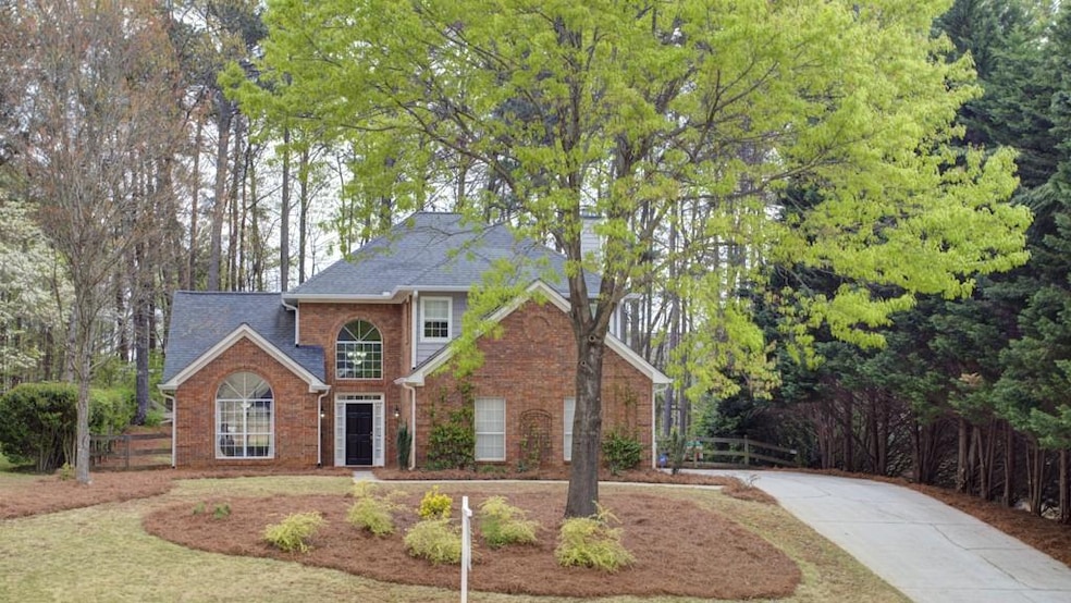 12215 Greenmont Walk, Alpharetta, GA 30009 - photo 1