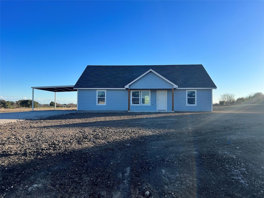 1053 Neal Rd, Azle, TX 76020 - photo 1