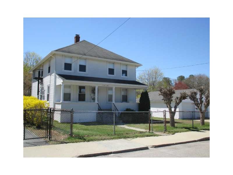 31 County St, Blackstone, MA 01504 - photo 1