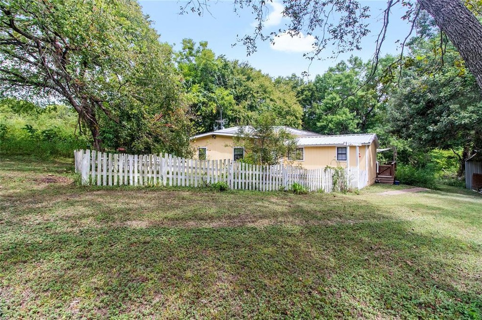 1330 Sandswitch Rd, Ennis, TX 75119 - photo 1