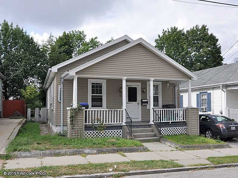 34 Montrose St, Providence, RI 02908 - photo 1