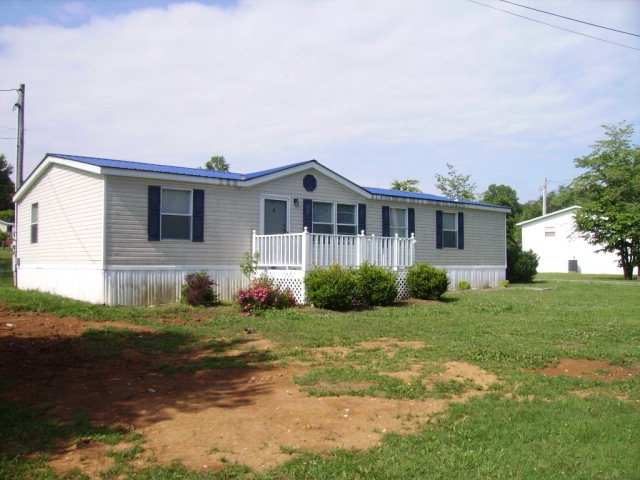 8016 Masters Rd, Cookeville, TN 38506 - photo 1