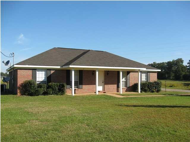 Welcome Home to 9740 Chunchula Georgetown Road!